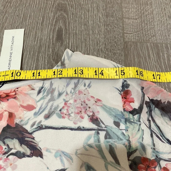Adrienne Vittadini Floral Short Sleeve Blouse M - Picture 11 of 15